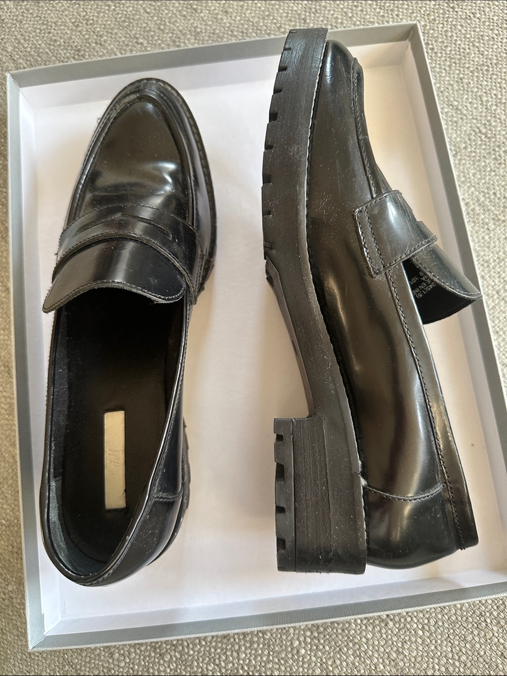 HM Loafer - Picture 2 of 3